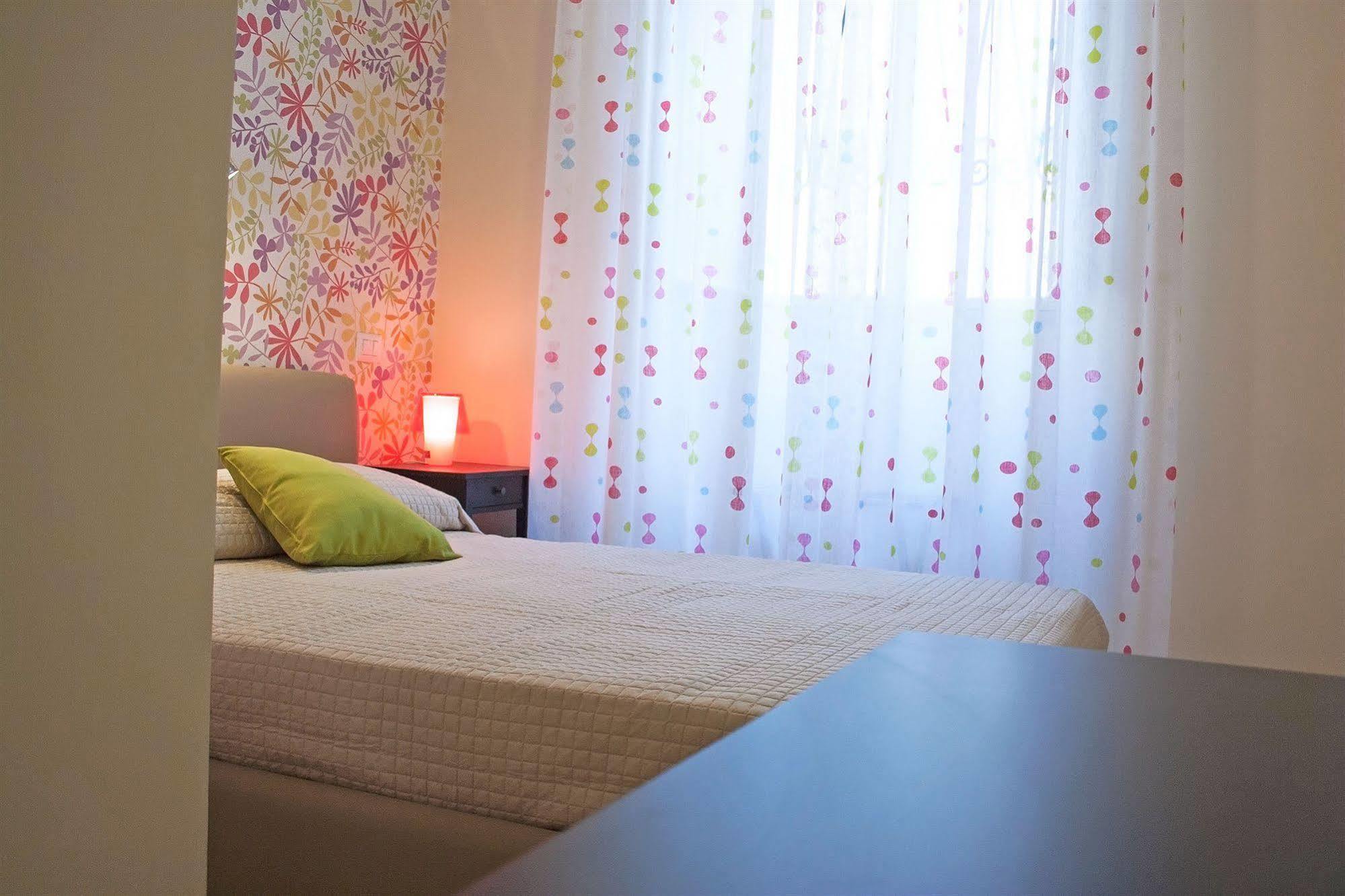 City-In Hostel B&B Katania Zewnętrze zdjęcie